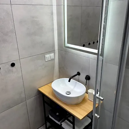 Apartament1 Tri-city Oliwa Ogrod, Prywatne Wejscie 格但斯克