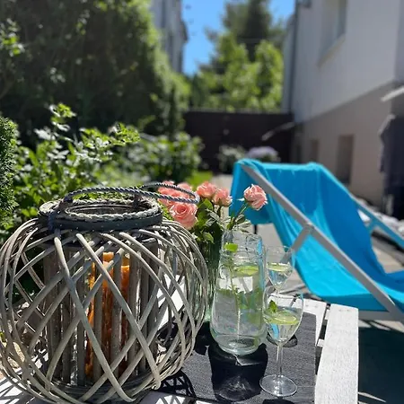 Apartament1 Tri-city Oliwa Ogrod, Prywatne Wejscie דירה *